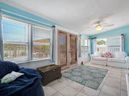 The Beachy Pool - Image 5
